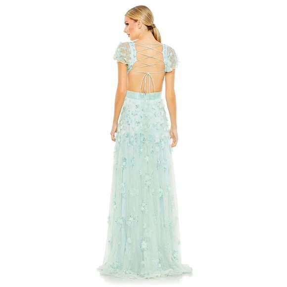 NWT-Mac Duggal 70275 Lace-Up Back Floral Appliques Dress